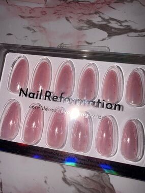 Nail Reformation Pink Almond Polka Dot Press-On Nails